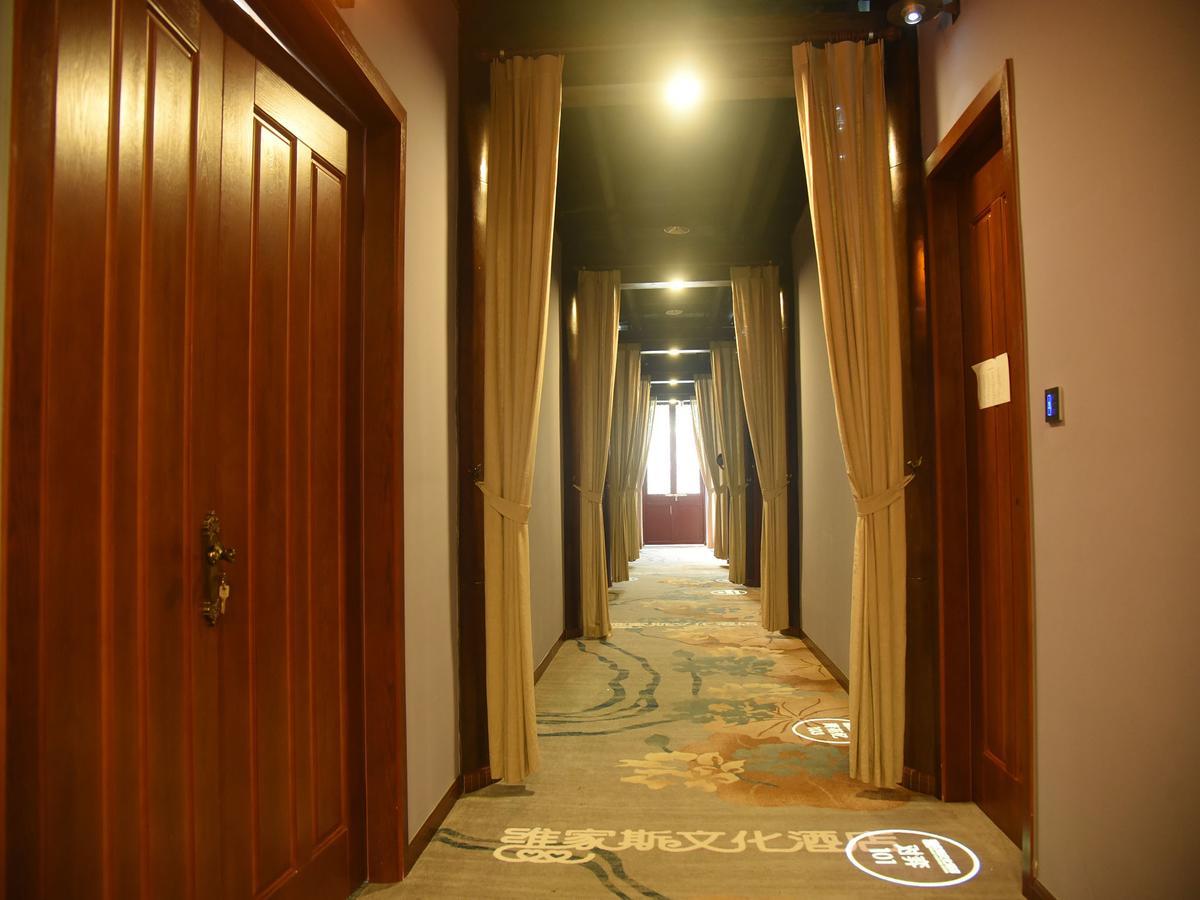 Vegas Cultural Hotel Csengtu Kültér fotó